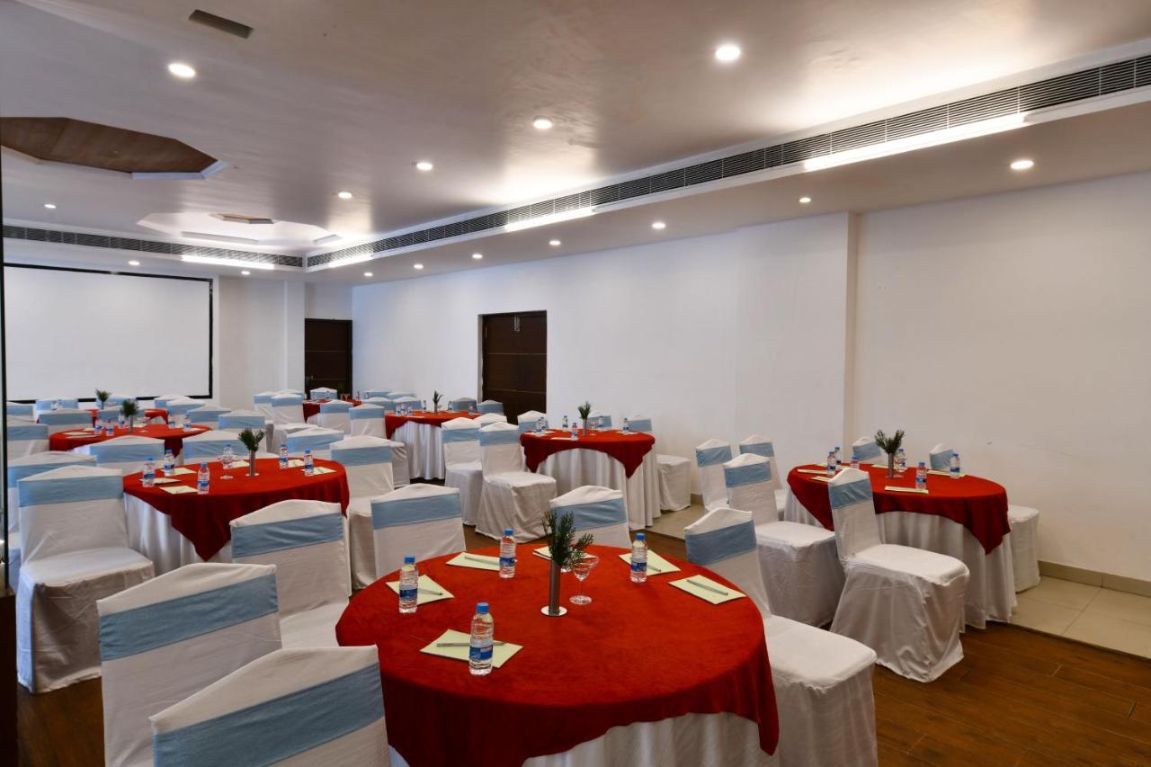 Mastiff Grand Manali Resort Екстер'єр фото