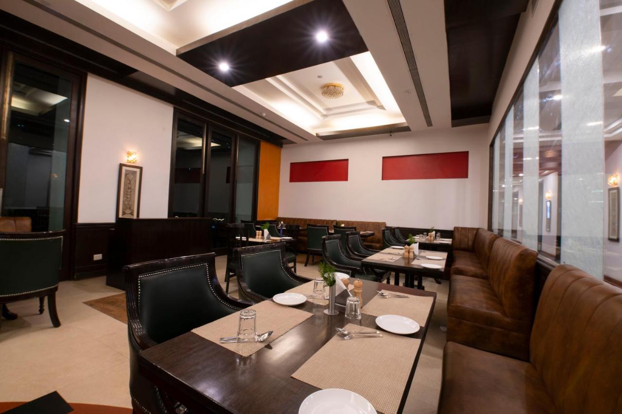 Mastiff Grand Manali Resort Екстер'єр фото