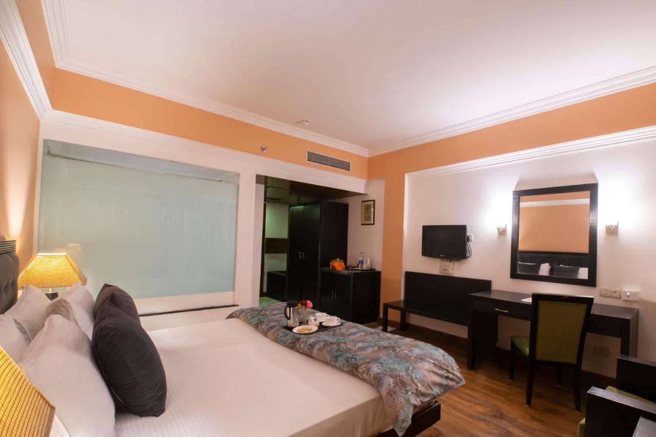 Mastiff Grand Manali Resort Екстер'єр фото